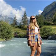 Jeune professeur de français au collège, je propose des cours de français et de littérature à tous les niveaux.